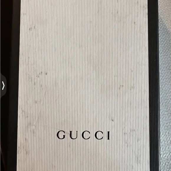 GUCCI ! Designer, iPhone case! - Picture 4 of 13